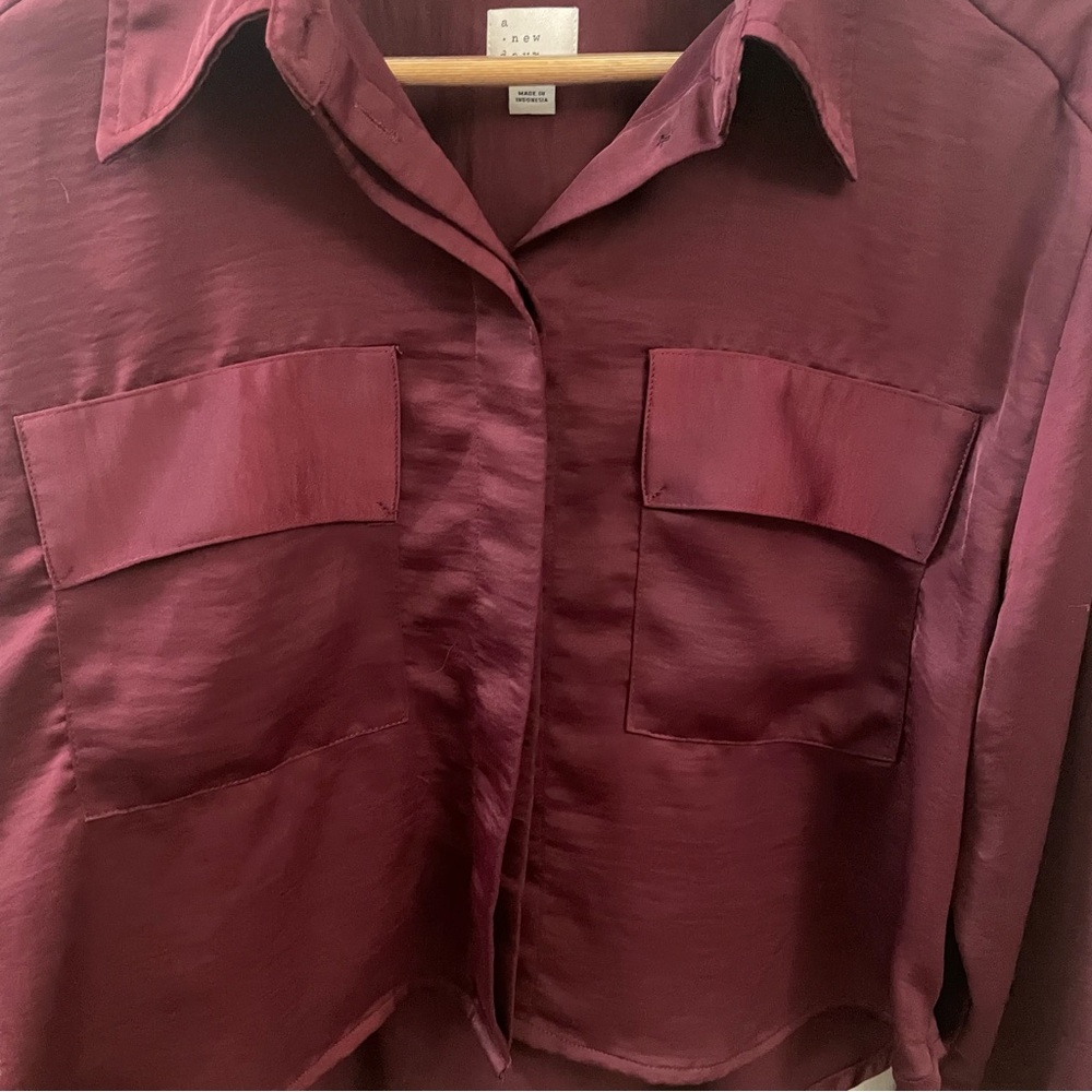 Red blouse - Picture 2 of 4